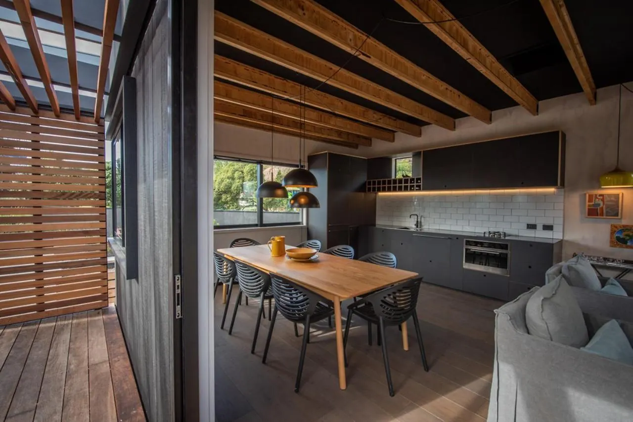 Sumner Black Hut Villa Christchurch 0*,  Nieuw-Zeeland
